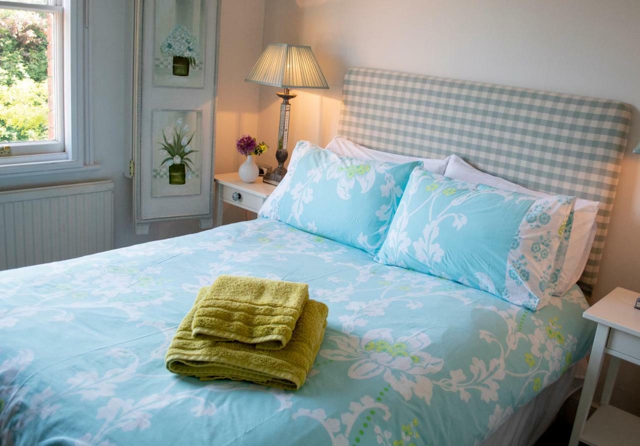 The Hollies Bed And Breakfast Uppingham Kültér fotó